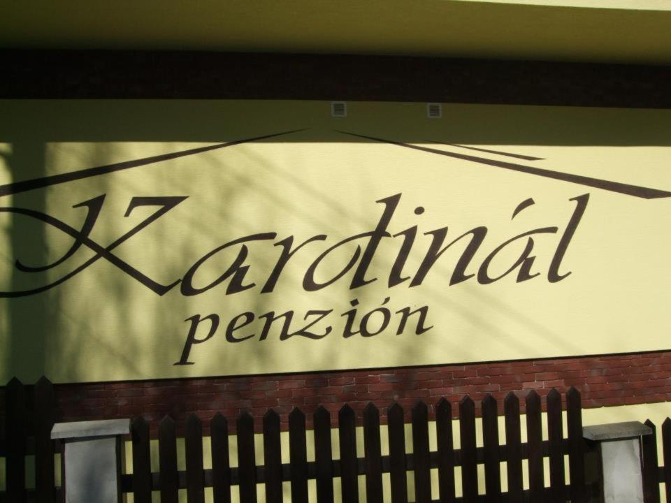 Penzión Kardinál Velke Uherce Esterno foto